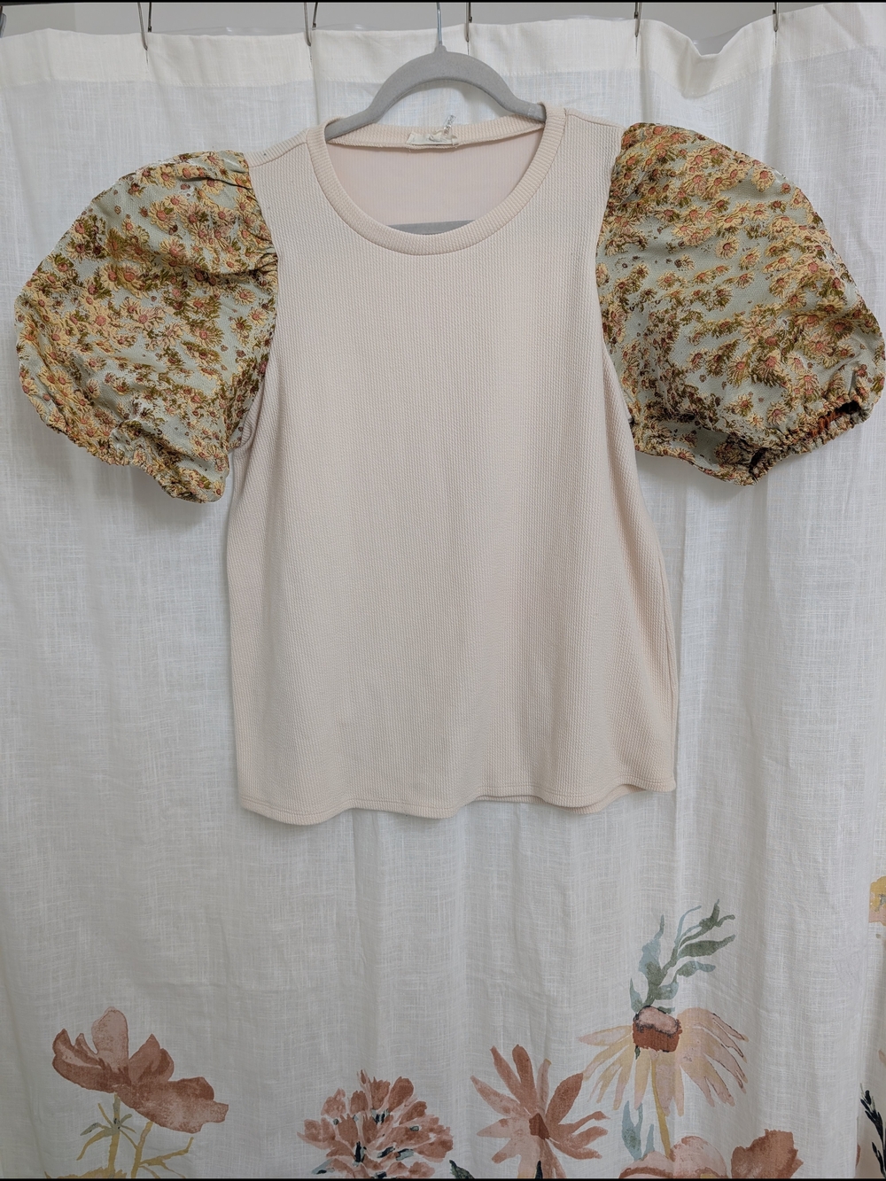 Entro Medium Floral Puff Sleeve Textured Knit Top Cream Boutique